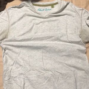 Robert Graham T shirt